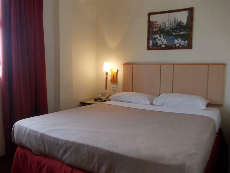 Hotel Sri Sutra - Sungai Buloh 페탈링자야 외부 사진